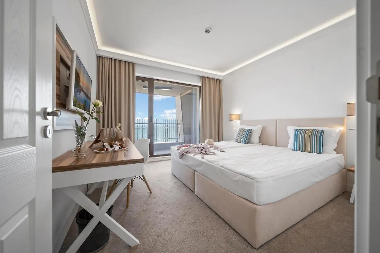 Semesteranläggning (resort) Hvd Nympha Hotel - Private Beach & Free Parking Golden Sands